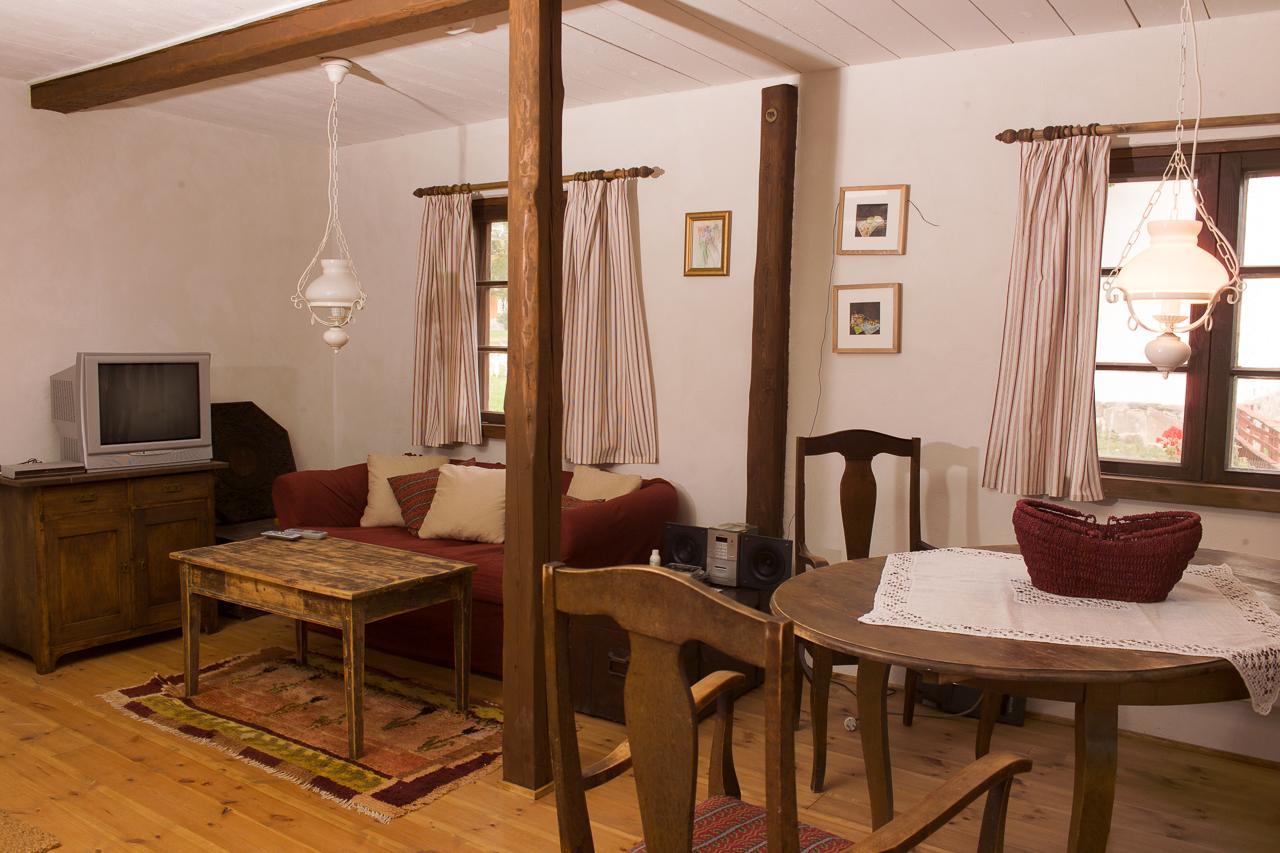 Bed and Breakfast Koivulan Kartano Lohja Esterno foto